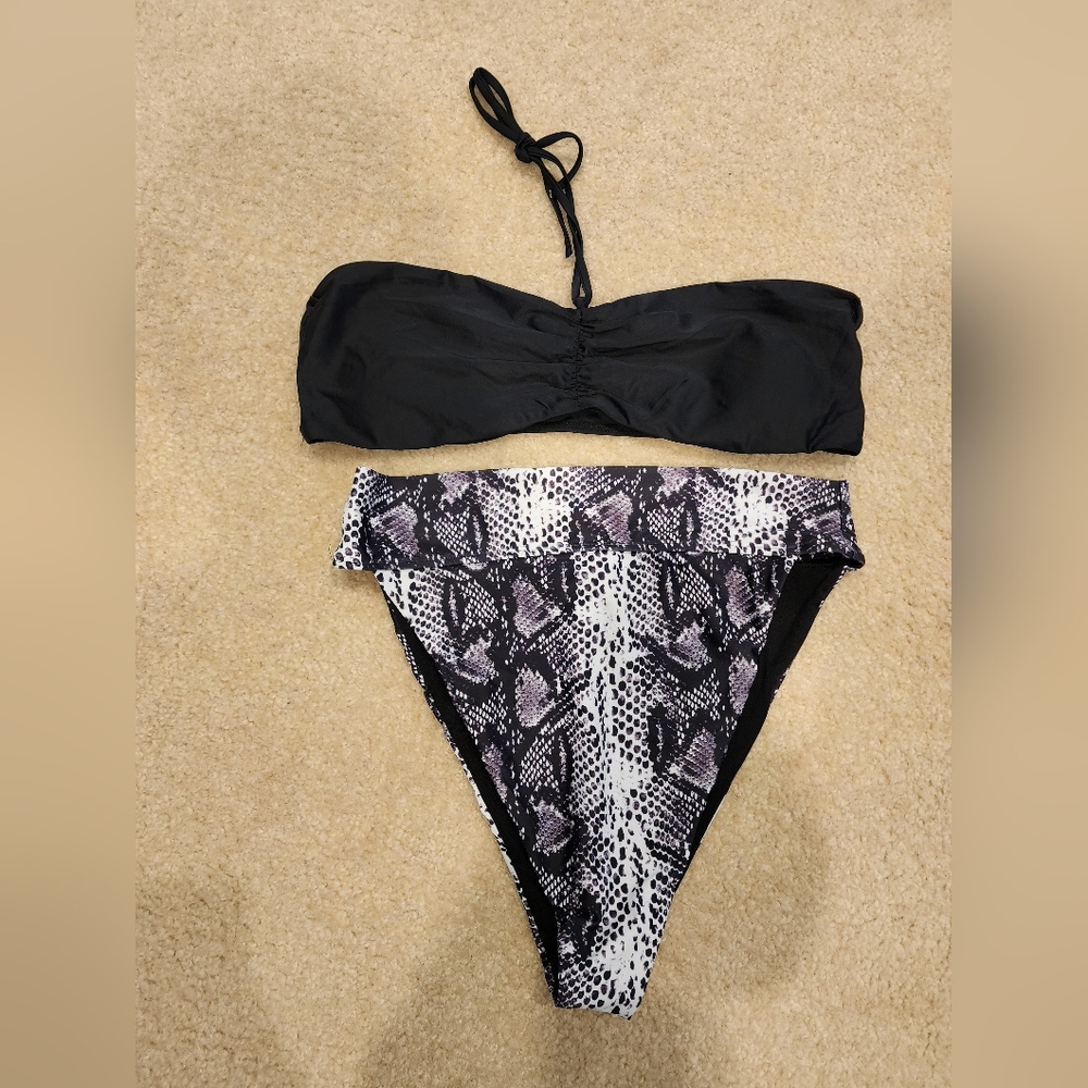 Brand New 2 piece bikini. High waist snake print bottom and bandeau top. Size XL
